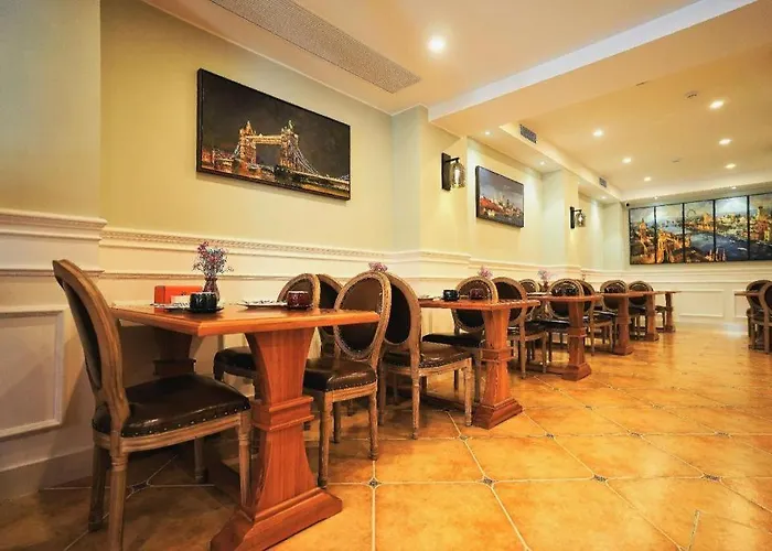 Hotel London