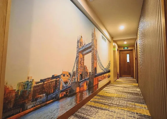 Hotel London 2*